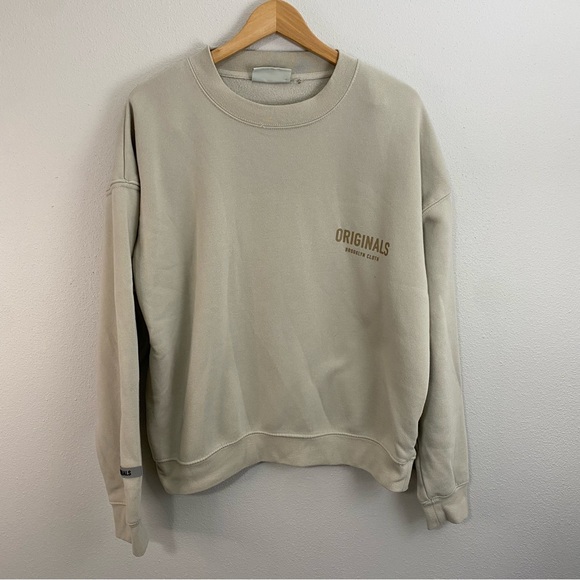 Originals Brooklyn Cloth Tops - ✨Originals Brooklyn Cloth Tan‎ Crewneck Sweatshirt Size Medium